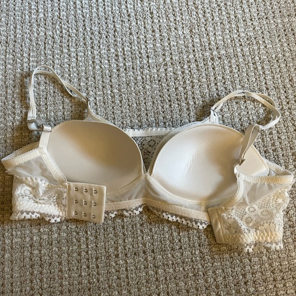 Aerie Real Power Wireless Push Up Joy Lace Bra - Picture 3 of 6